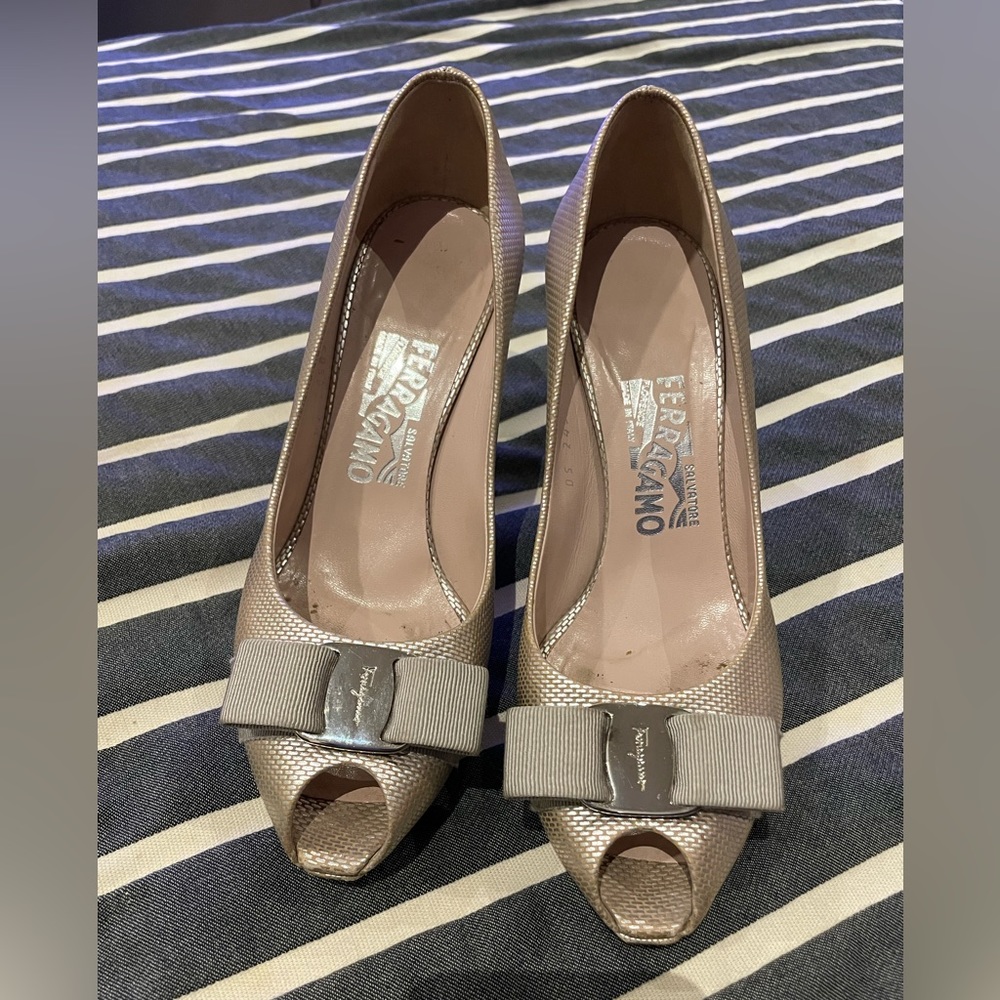 Salvatore Ferragamo Metallic Leather Vara Bow Peep Toe Pumps
